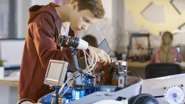 Exploring the Robotics Revolution in Froyo Franchises